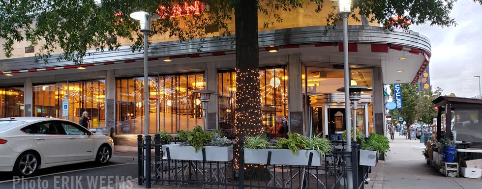 The Can Can Restaurant at dusk in Carytown